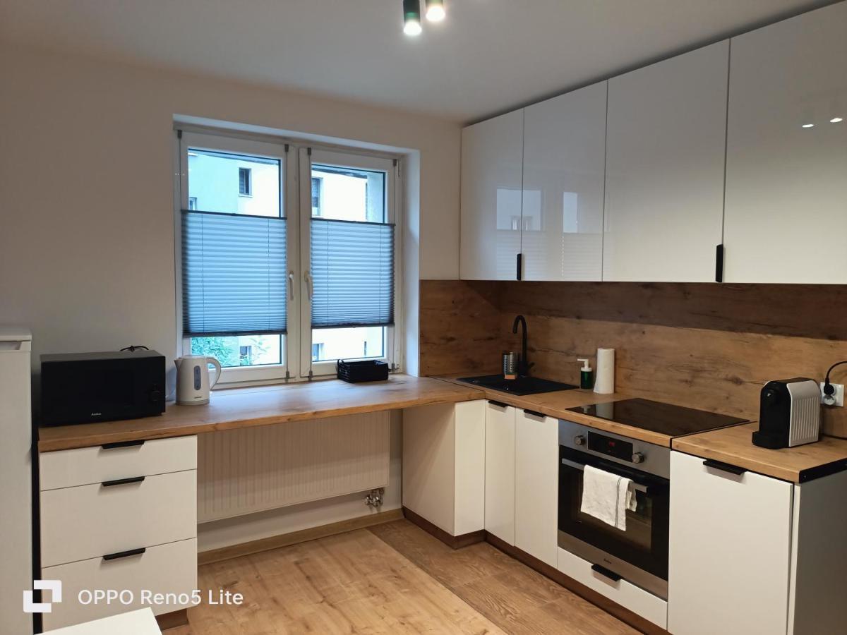 Apartament Przy Kortach 2 Битом Екстер'єр фото