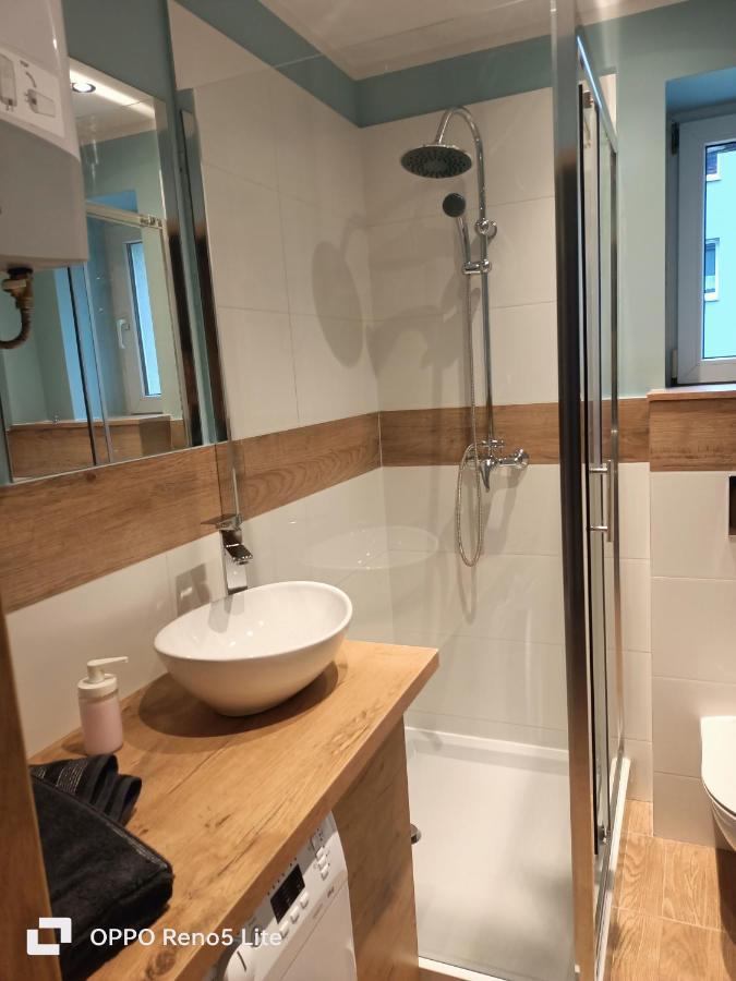 Apartament Przy Kortach 2 Битом Екстер'єр фото